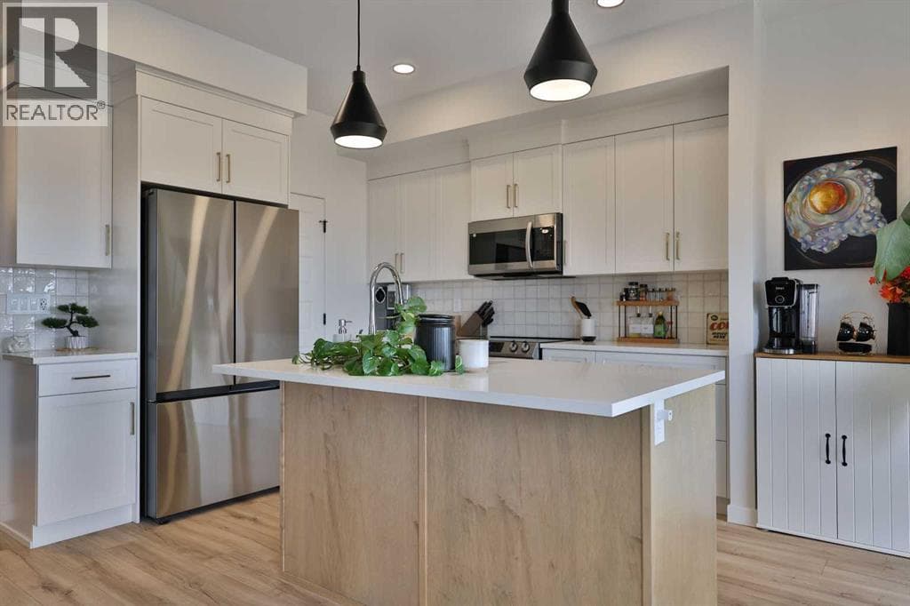 538 Malahat Green W — photo 3