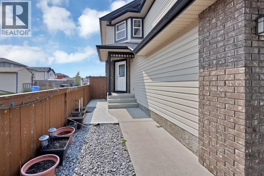 283 Taralake Landing NE — photo 2