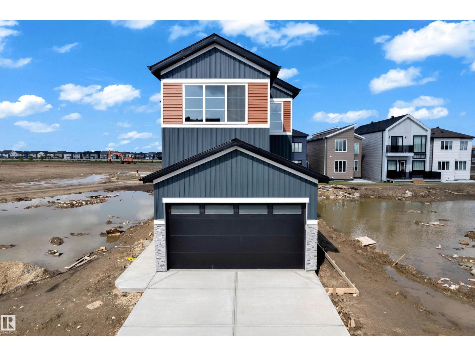 1912 48 ST SW