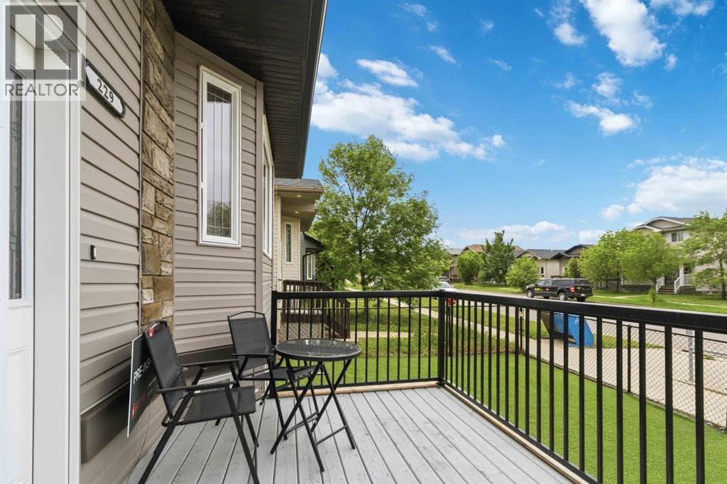 229 Rainbow Creek Drive — photo 5