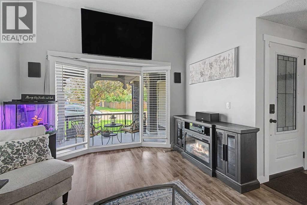 304 Shawcliffe Circle SW — photo 5