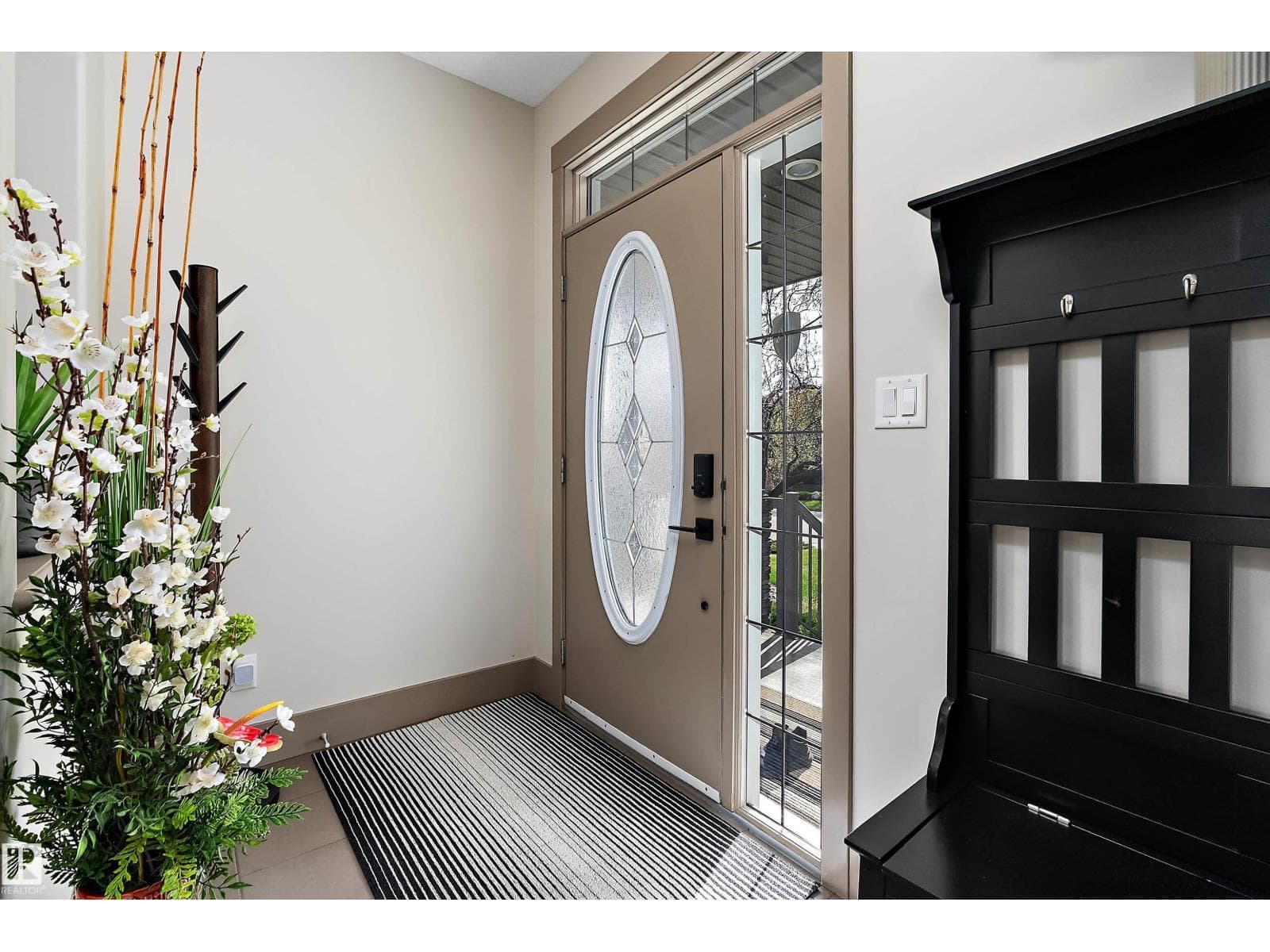 6411 MANN CT NW — photo 5