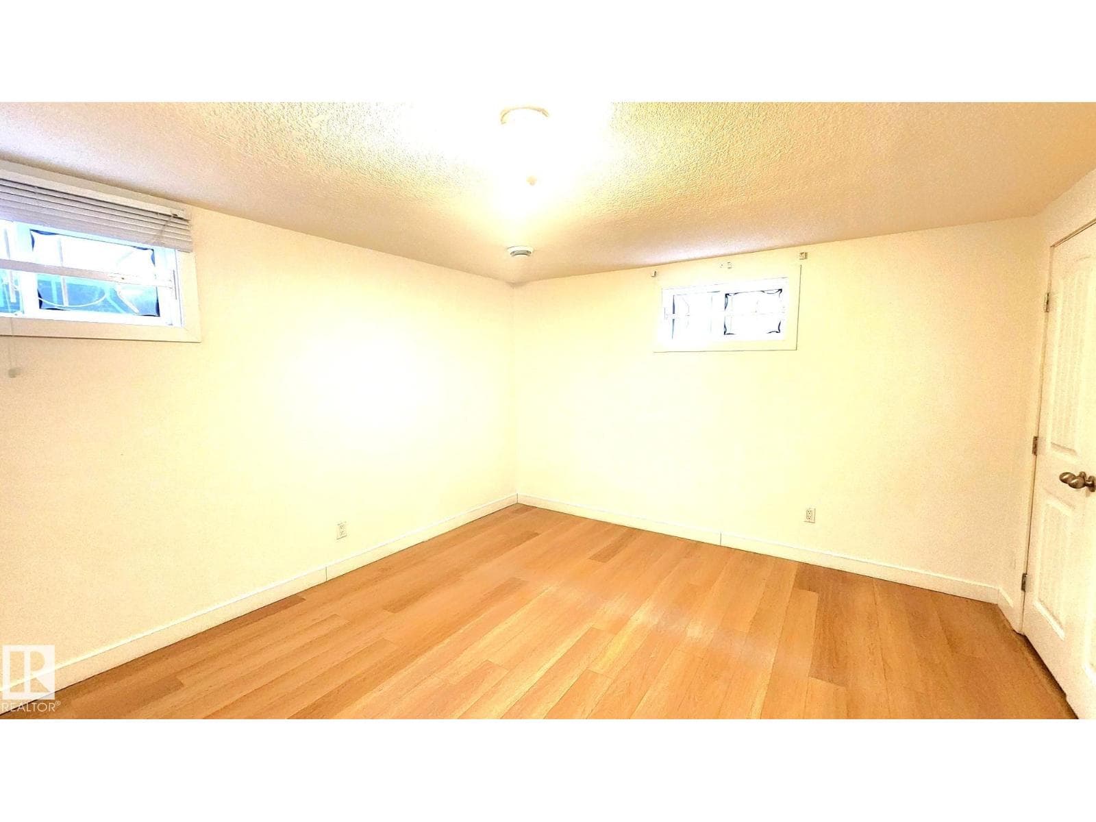 11516 133A AV NW — photo 5