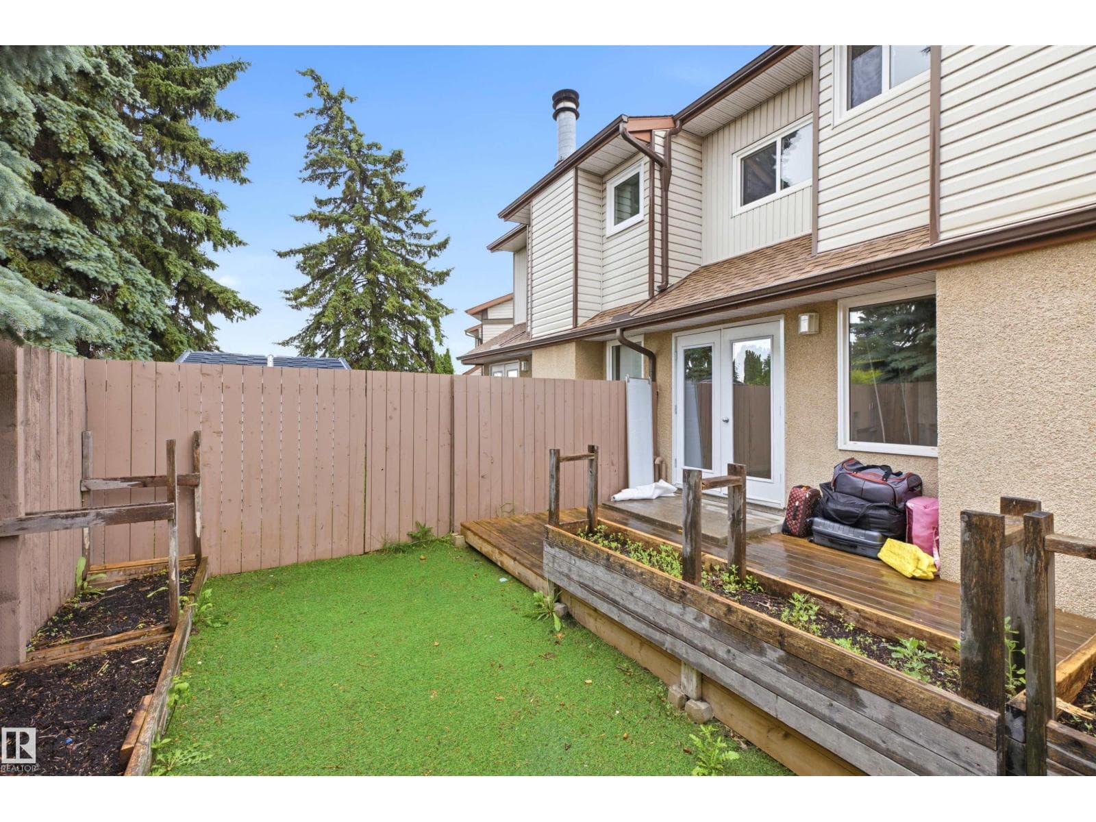 2345 139 AV NW — photo 5