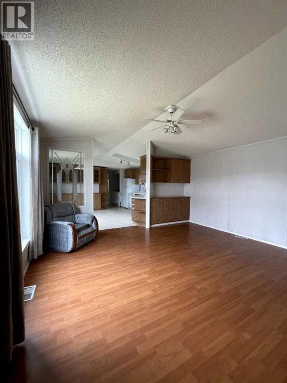 22 Dogwood Avenue — photo 3