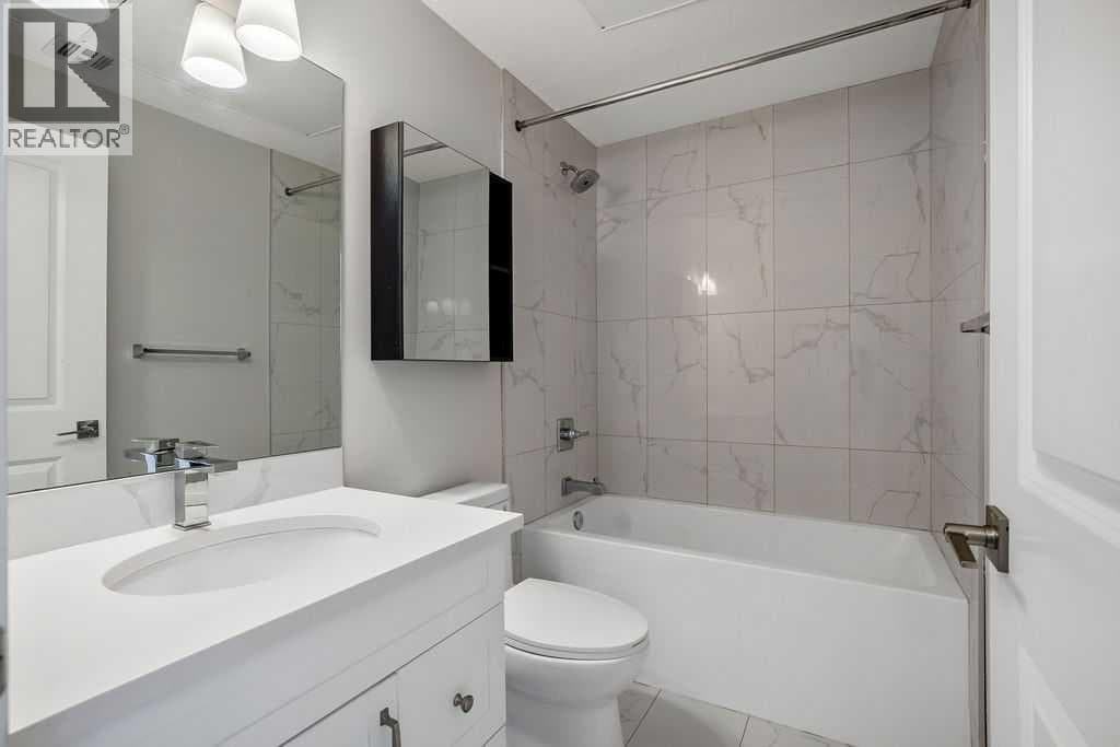 2226 / 2225 Westmount Road NW — photo 5