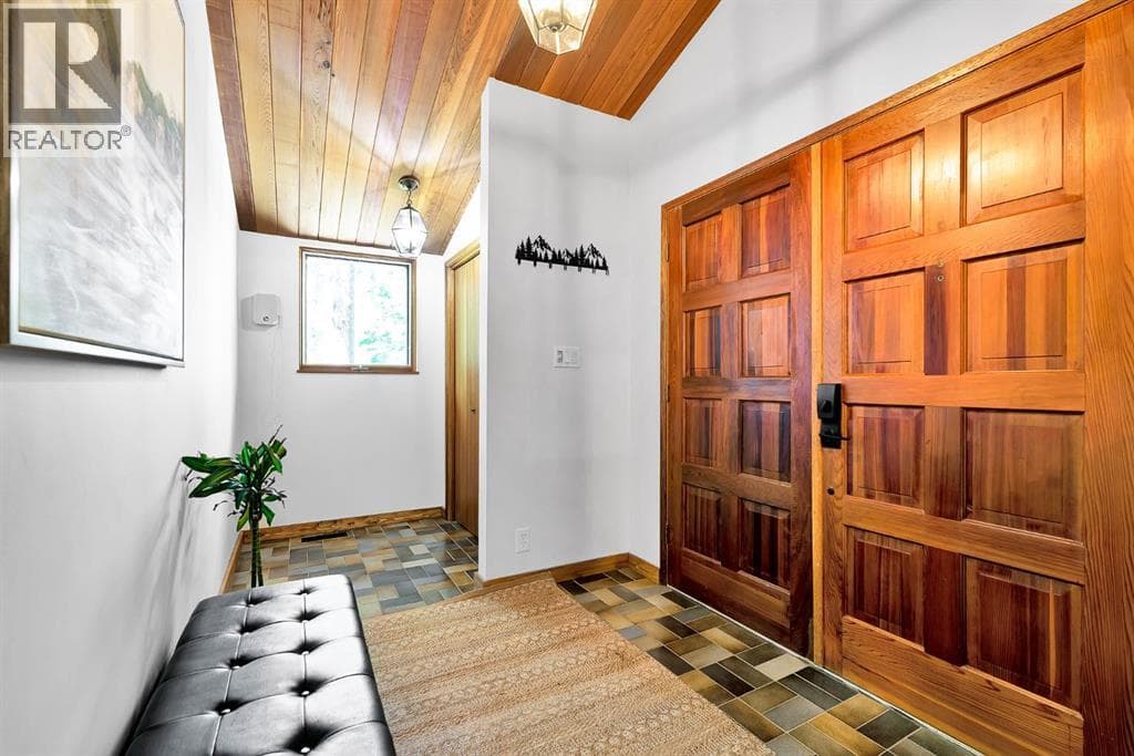 37 Aspen Creek Drive — photo 4