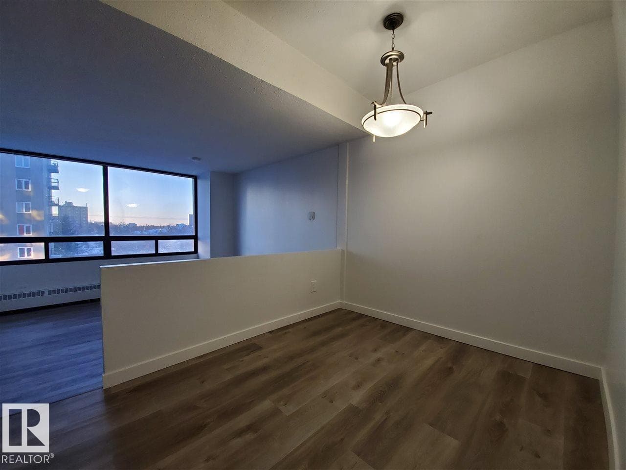 #614 10160 114 ST NW — photo 3