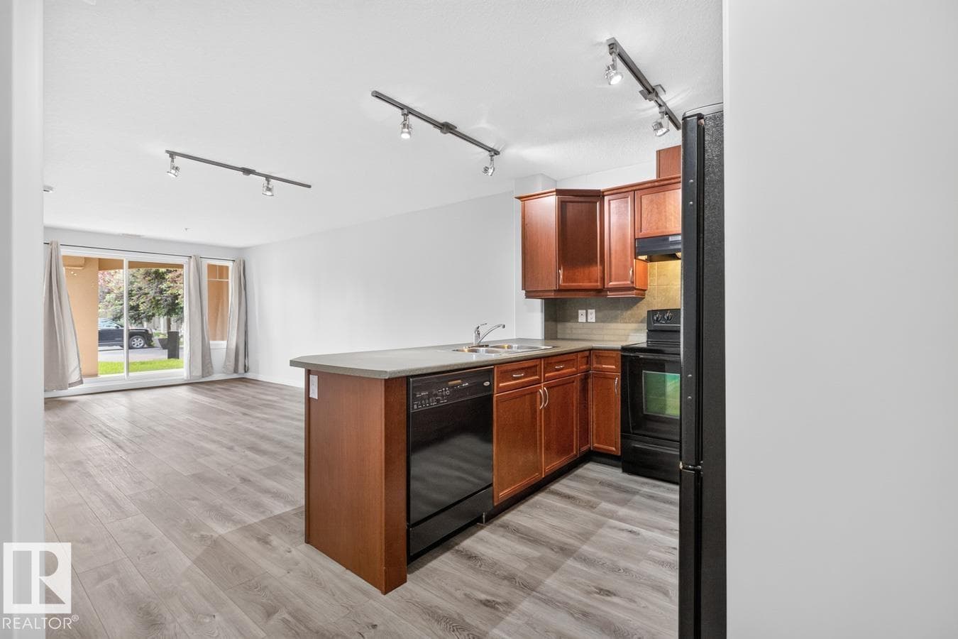 #136 300 PALISADES WY — photo 5