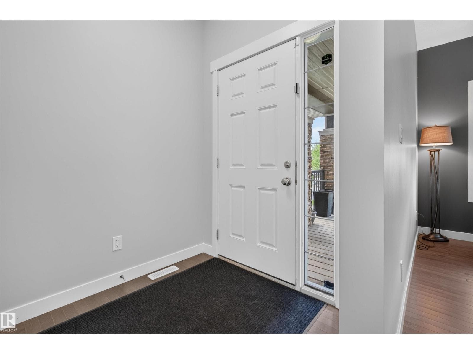 1541 SECORD RD NW — photo 2