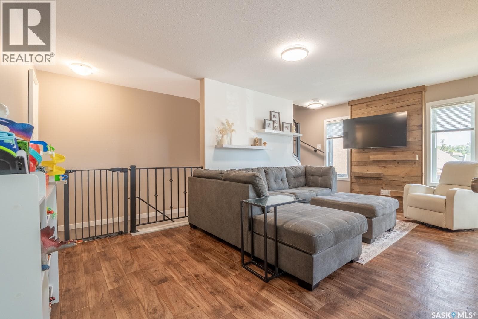 317 '1225 Empress STREET — photo 3