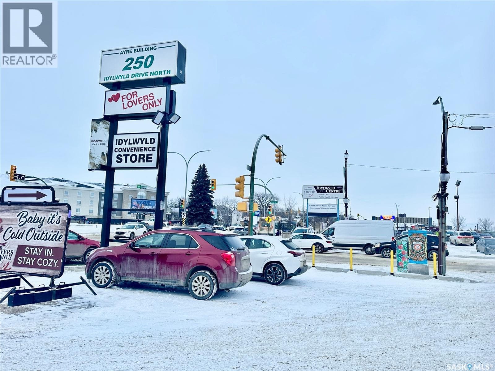 5 250 Idylwyld DRIVE N — photo 2