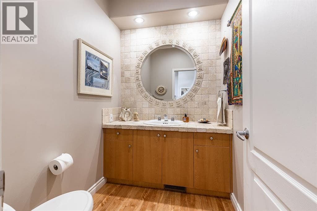 28 Chinook Place SW — photo 5