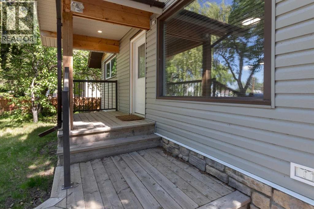 415 Centre Street — photo 2
