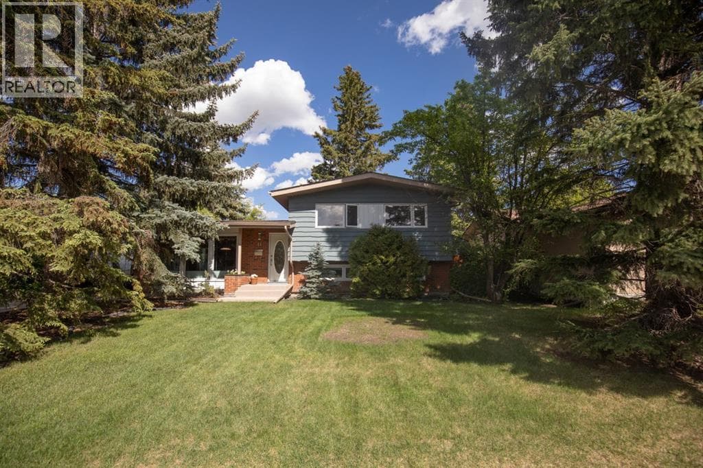 11 McCune Avenue