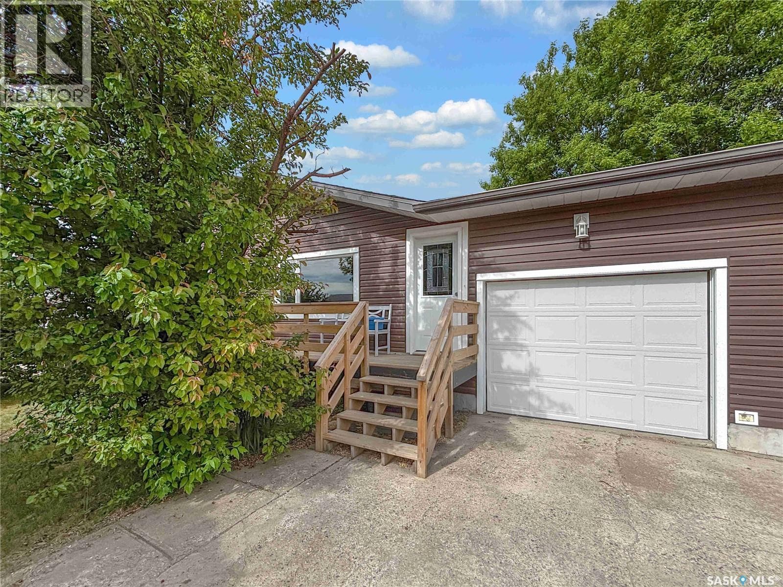 119 Prairie STREET — photo 3
