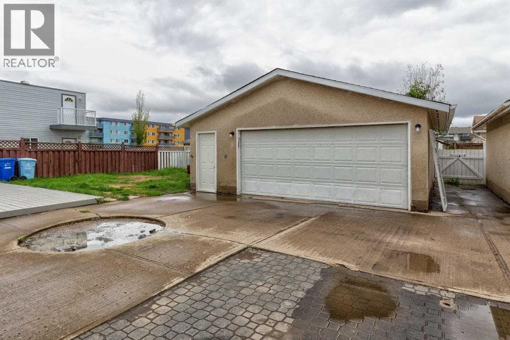 4 Mcleod Street — photo 3