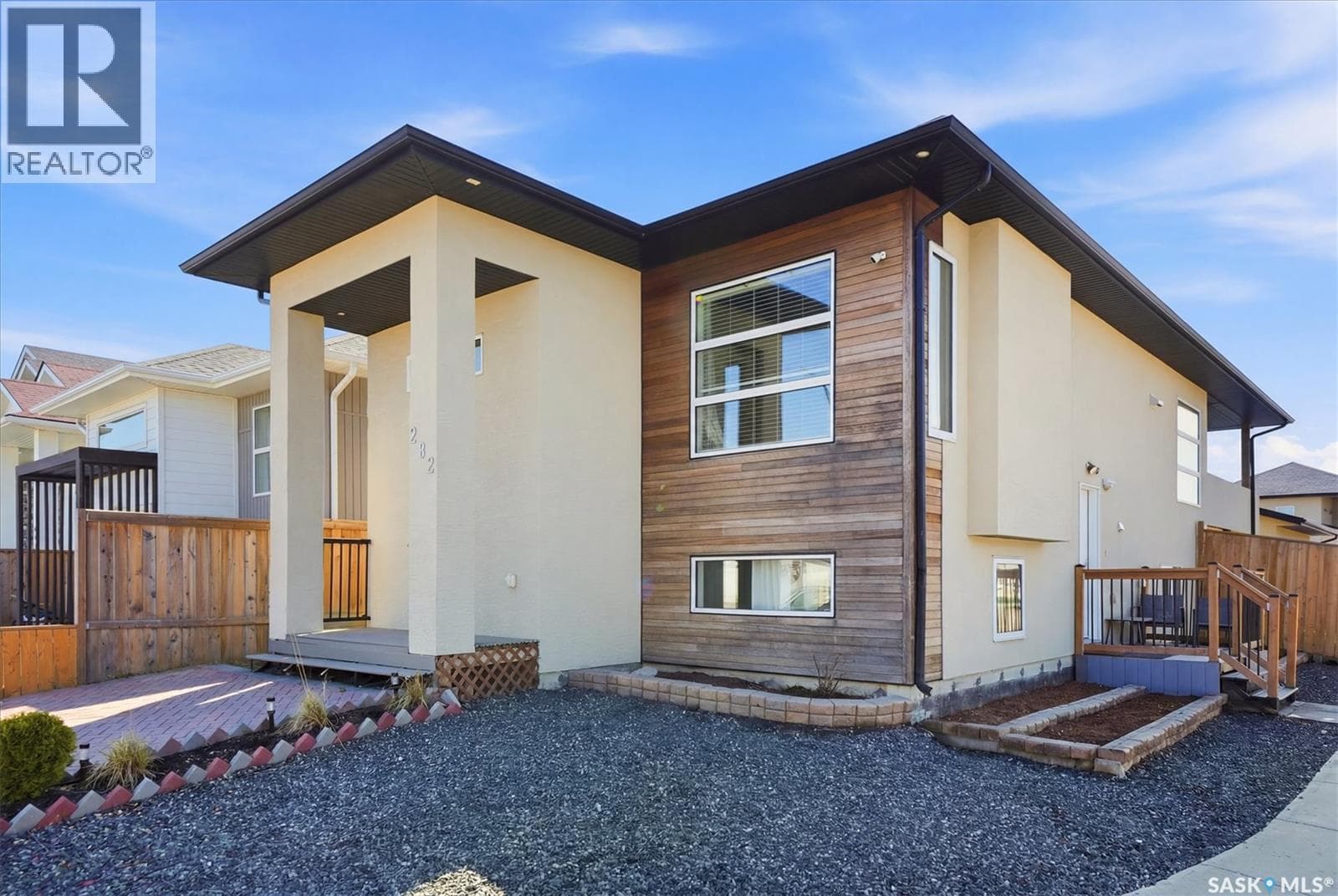 202 Bentley COURT — photo 2