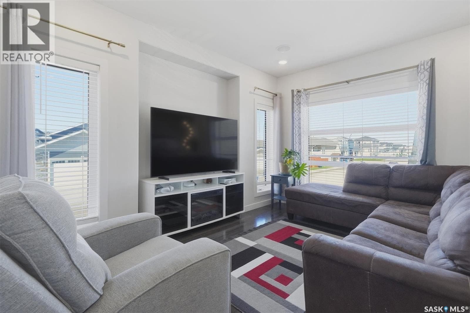 202 Bentley COURT — photo 4