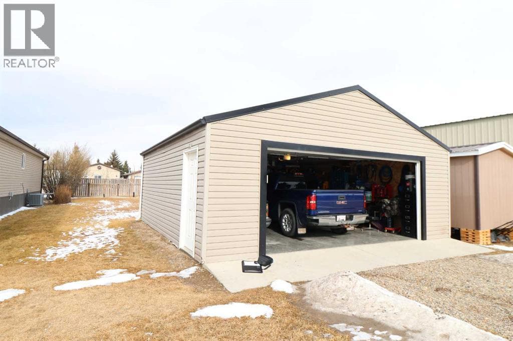 117 Farrar Street — photo 2