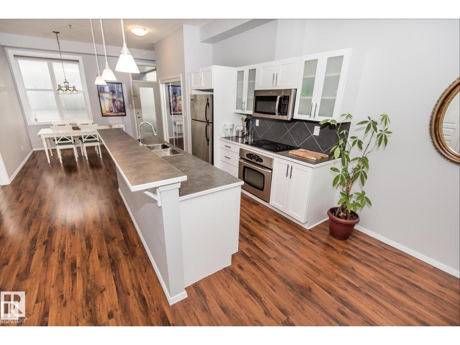 #415 10147 112 ST NW — photo 5