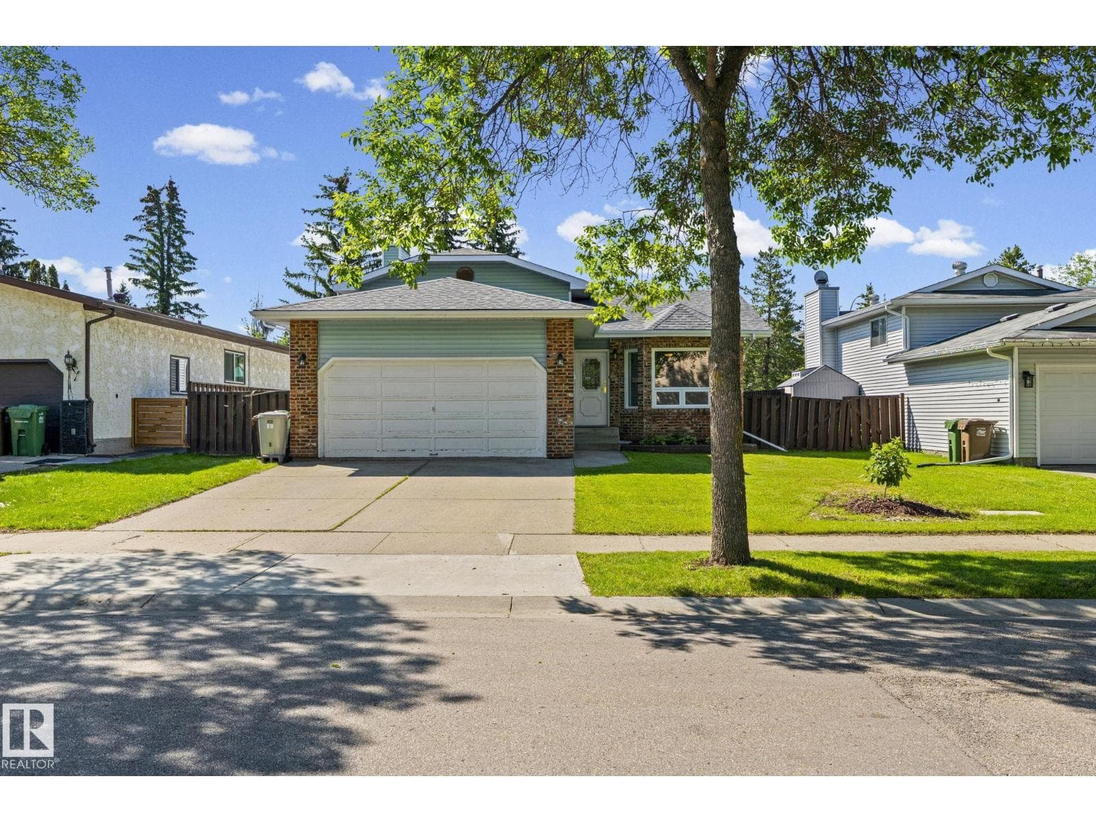 32 DANFORTH CR — photo 3
