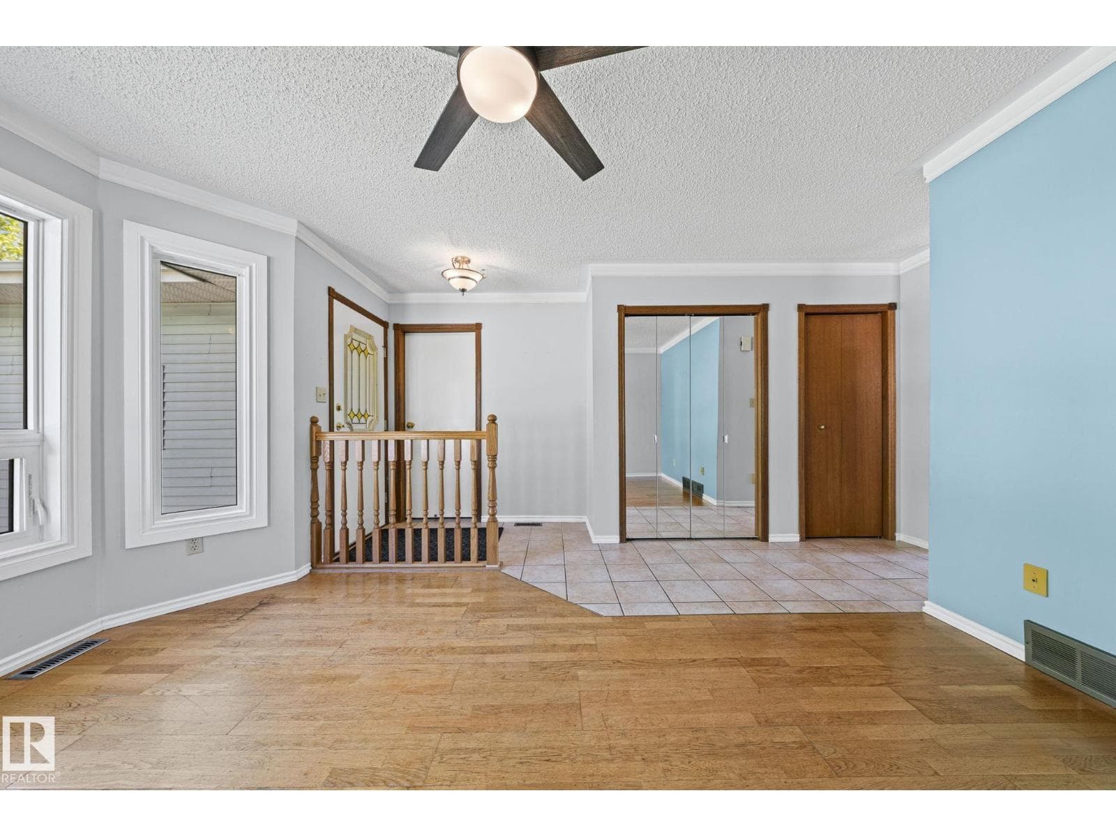32 DANFORTH CR — photo 5