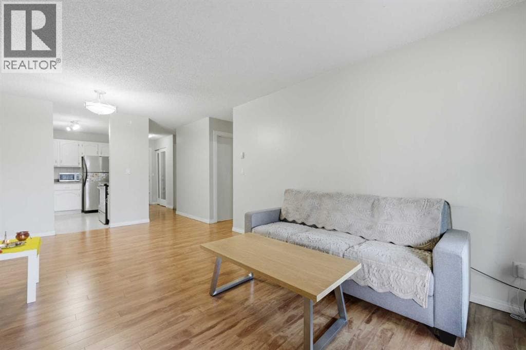 102, 611 67 Avenue SW — photo 5