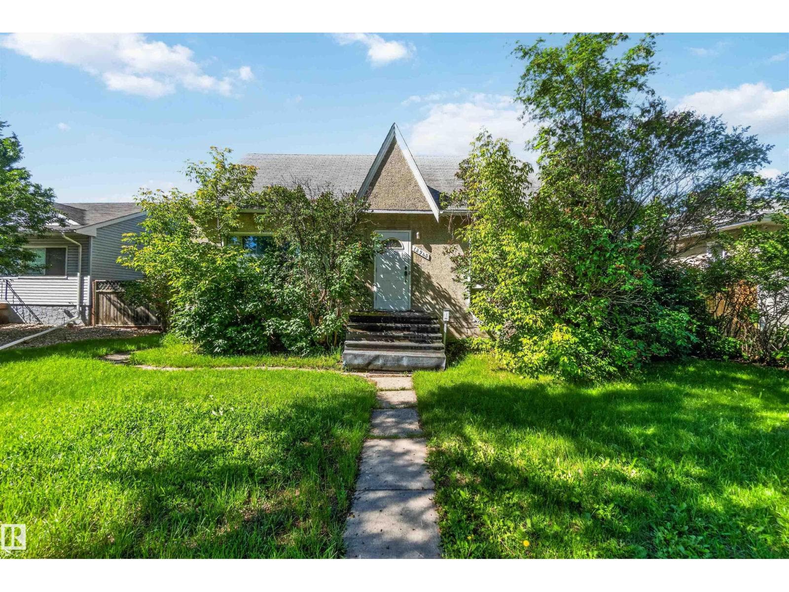 12943 Sherbrooke AV NW — photo 2