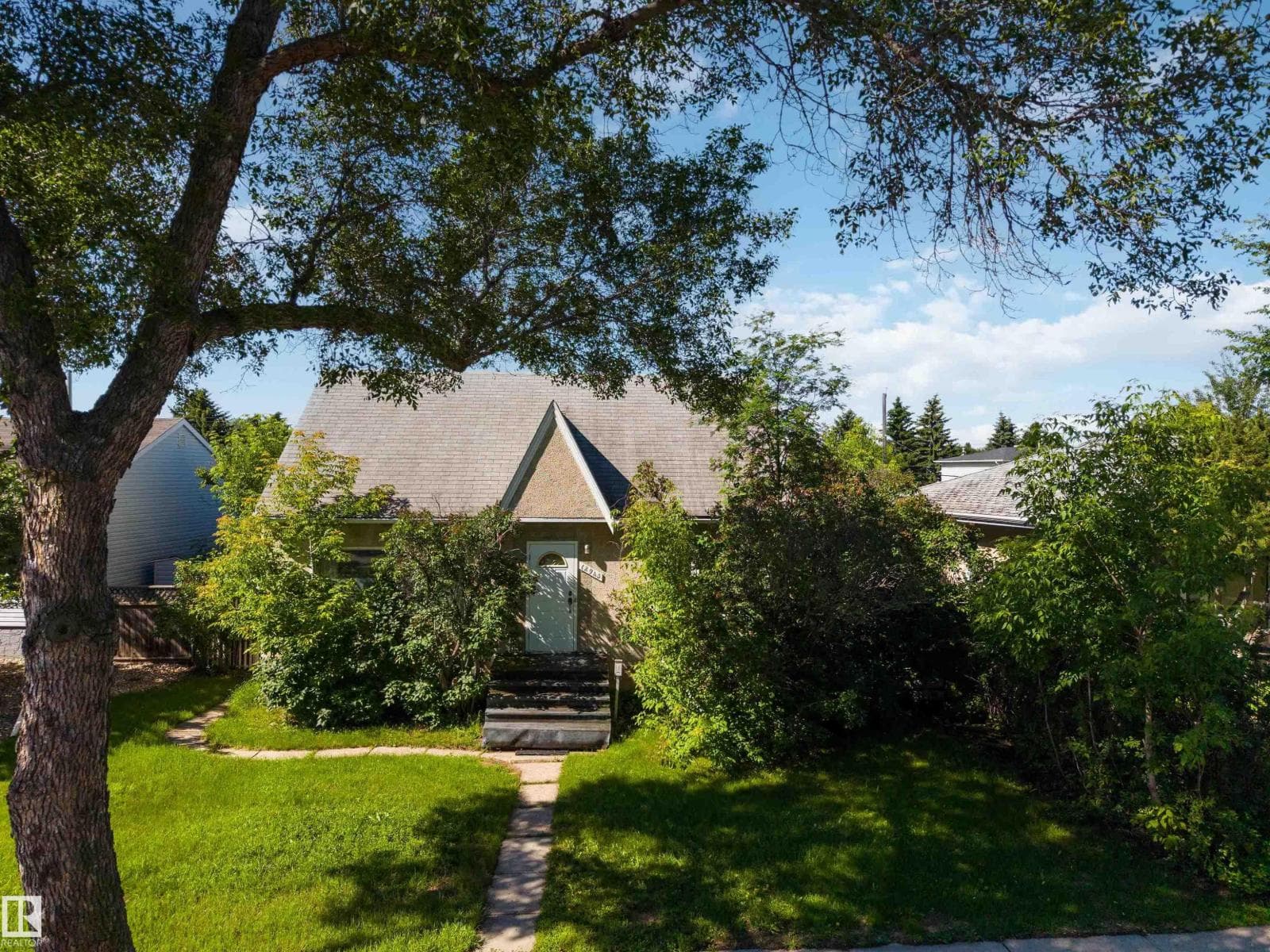 12943 Sherbrooke AV NW — photo 4