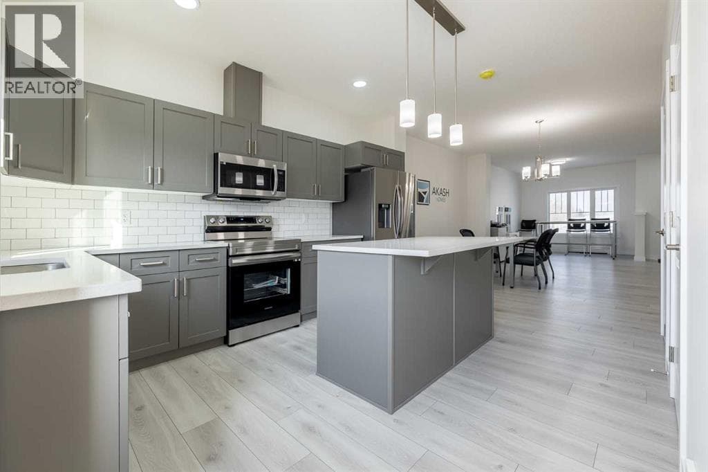713 Clearview Green — photo 3