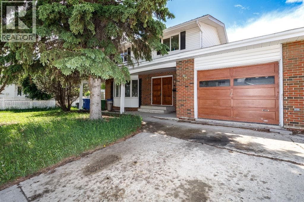 36 Asmundsen Avenue — photo 3