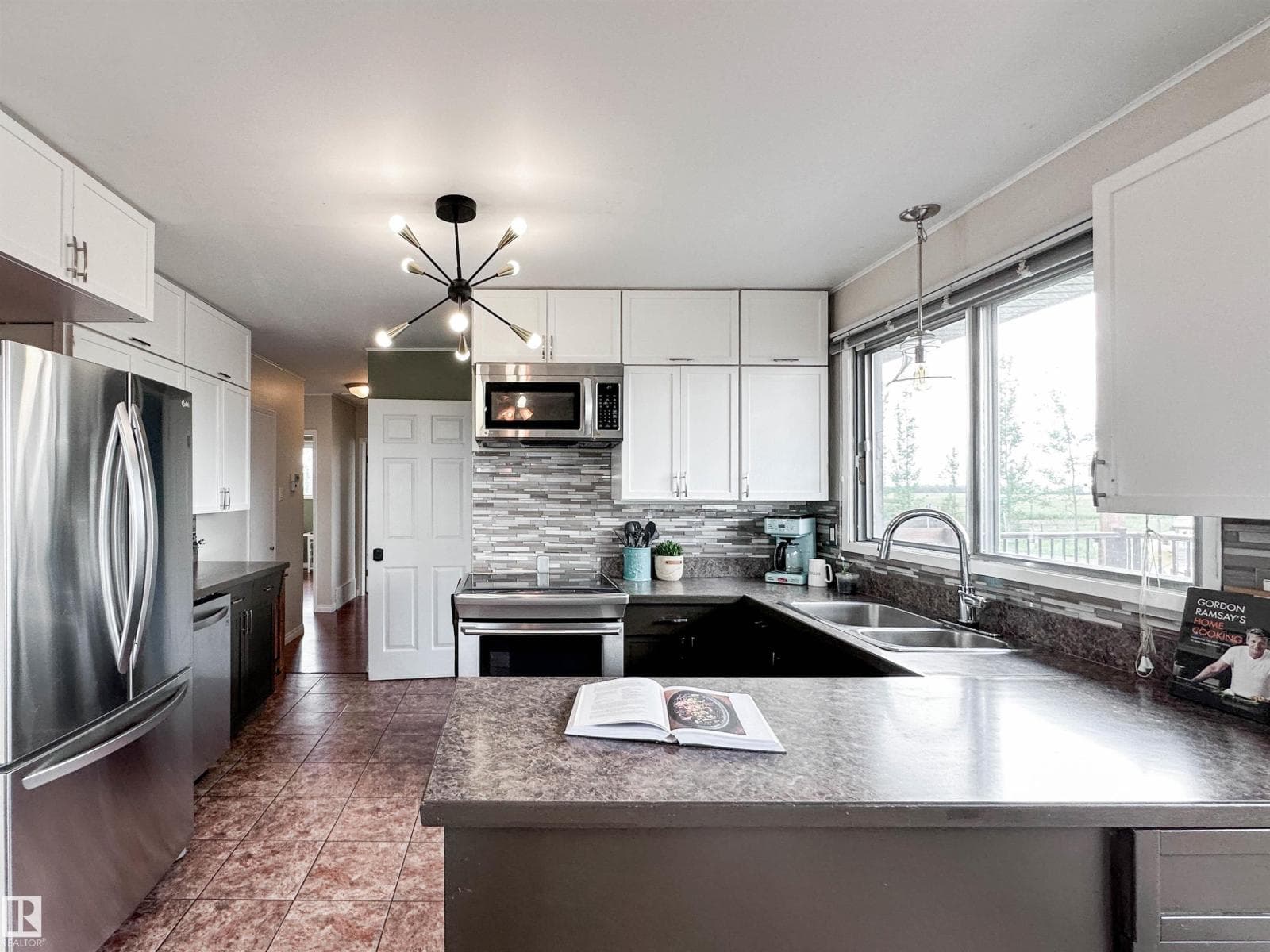 55310 RGE ROAD 261 — photo 5