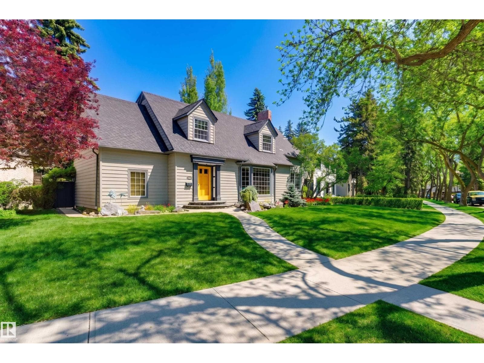 106 ST GEORGE'S CR NW — photo 3