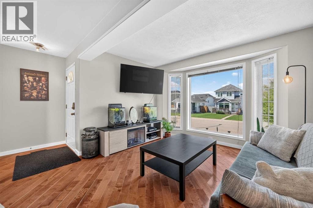 22 Rivercrest Way SE — photo 3
