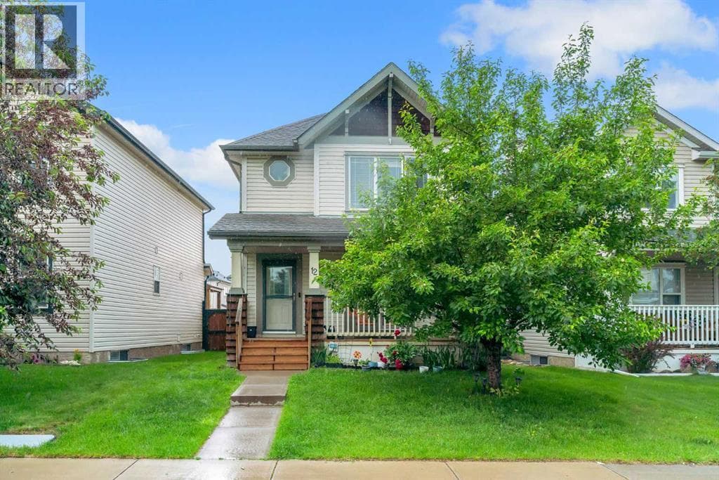 12 Copperfield Rise SE