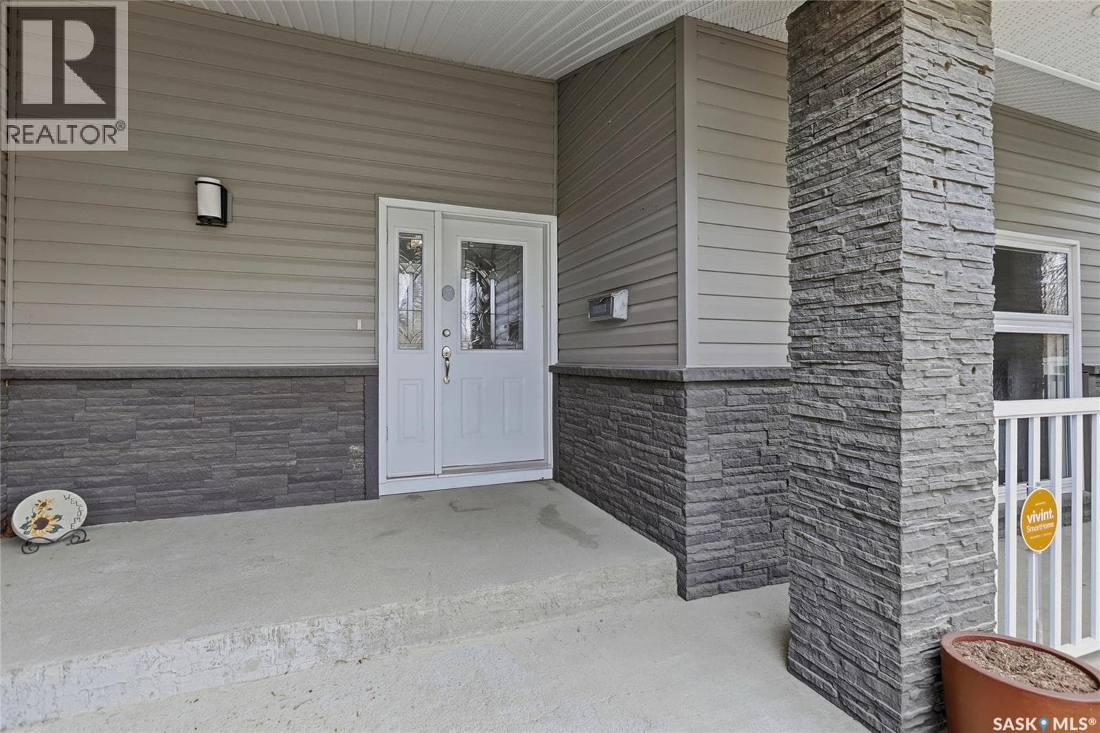 404 Dalgliesh DRIVE — photo 4