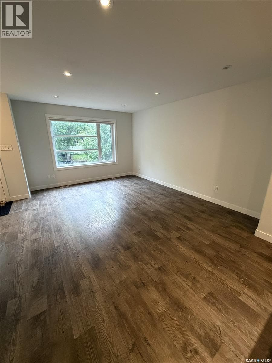 2043 Broder STREET — photo 4