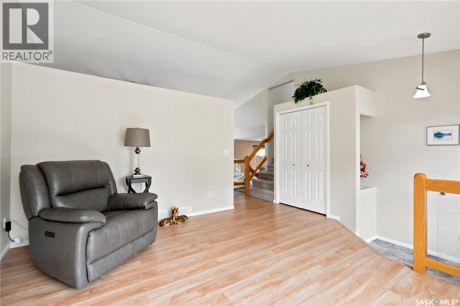 526 McWillie AVENUE — photo 5