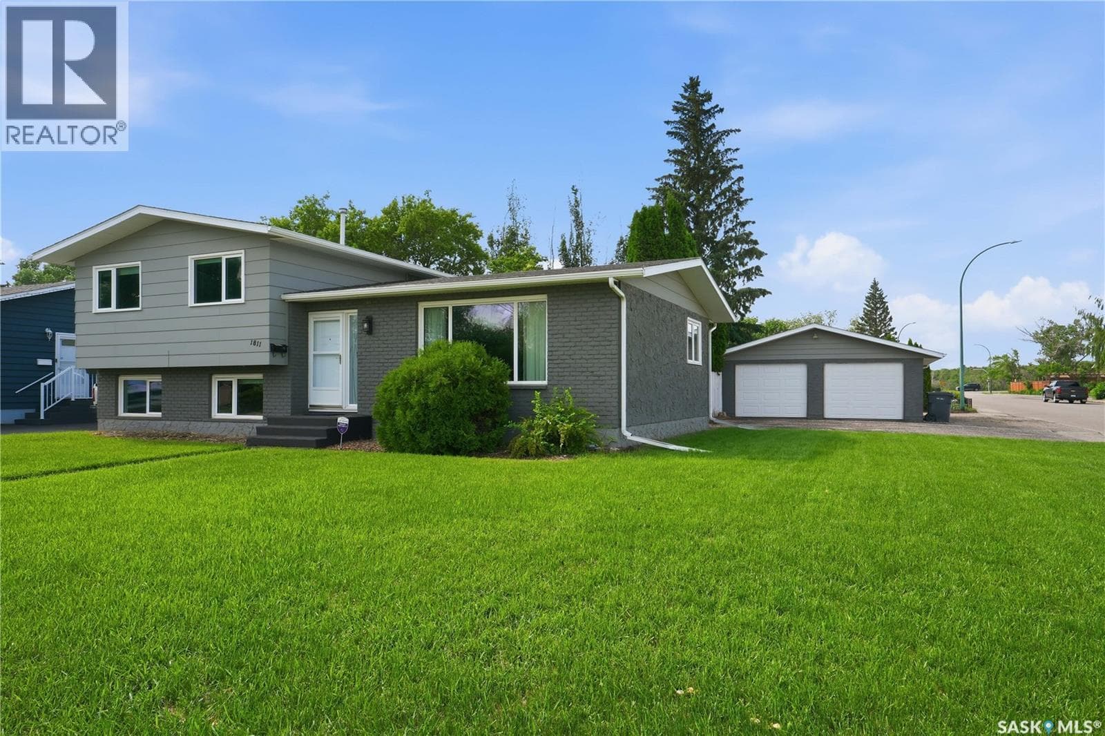1811 Bowers DRIVE