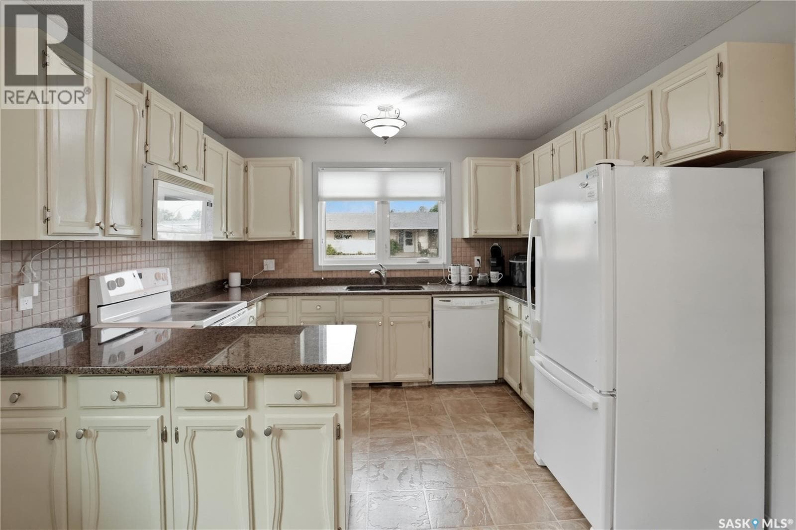 1811 Bowers DRIVE — photo 2