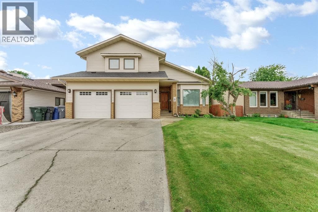 18 Rideau Crescent SE