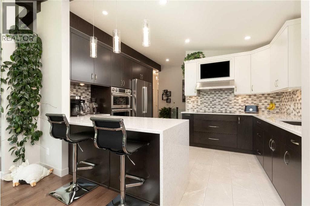 3210 South Parkside Drive — photo 4
