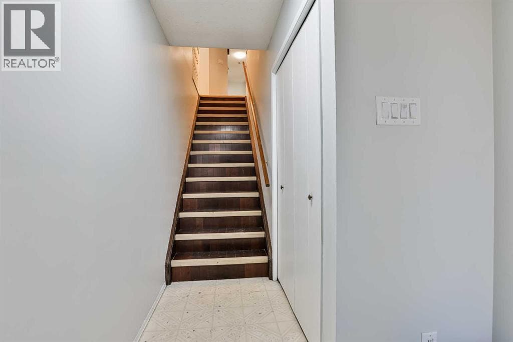 1108 10 Avenue N — photo 2
