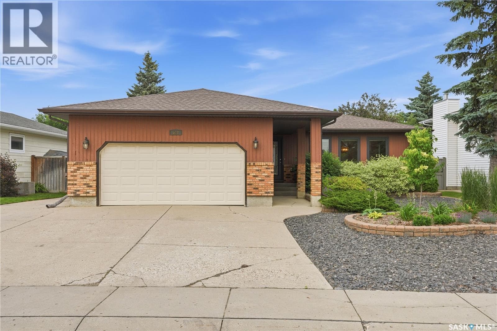 523 Spencer CRESCENT