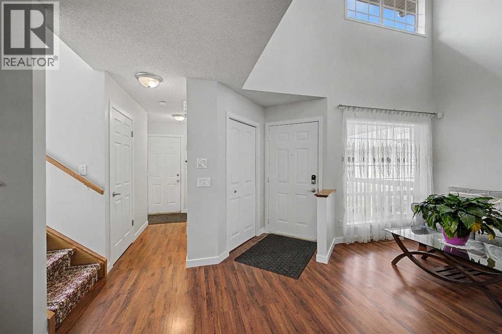 77 Citadel Gardens NW — photo 5