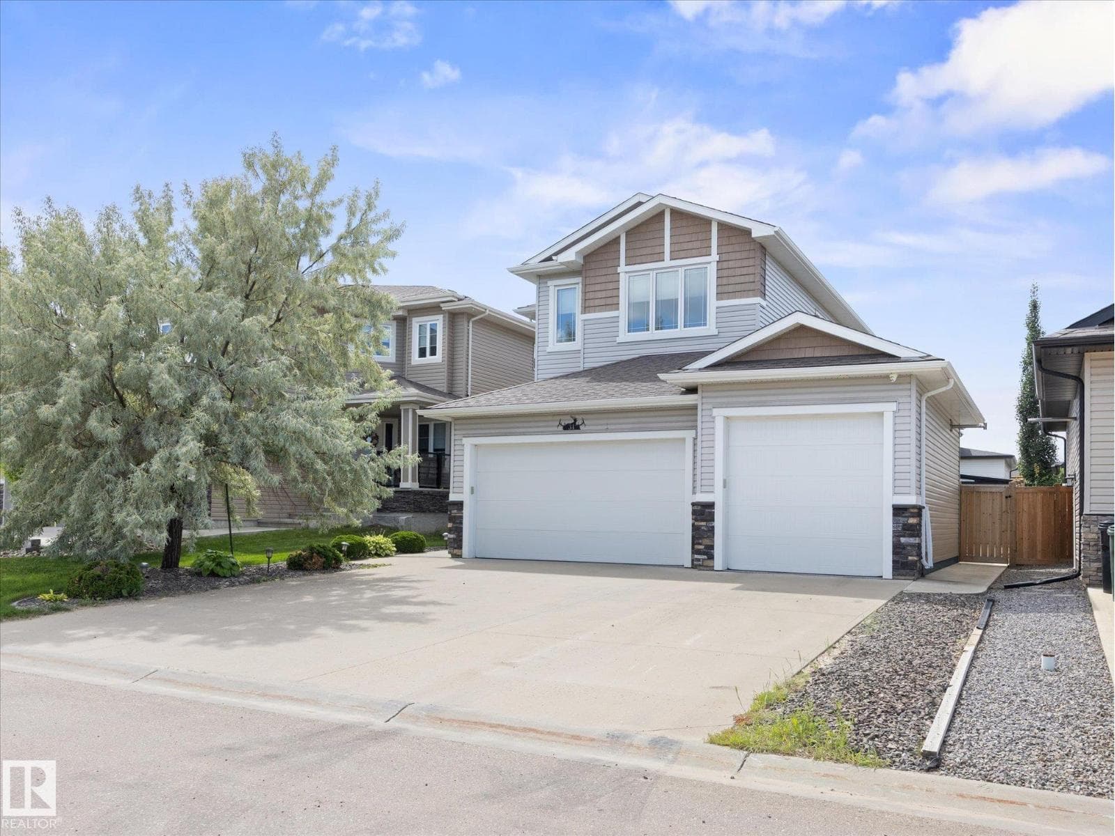 31 DILLWORTH CR