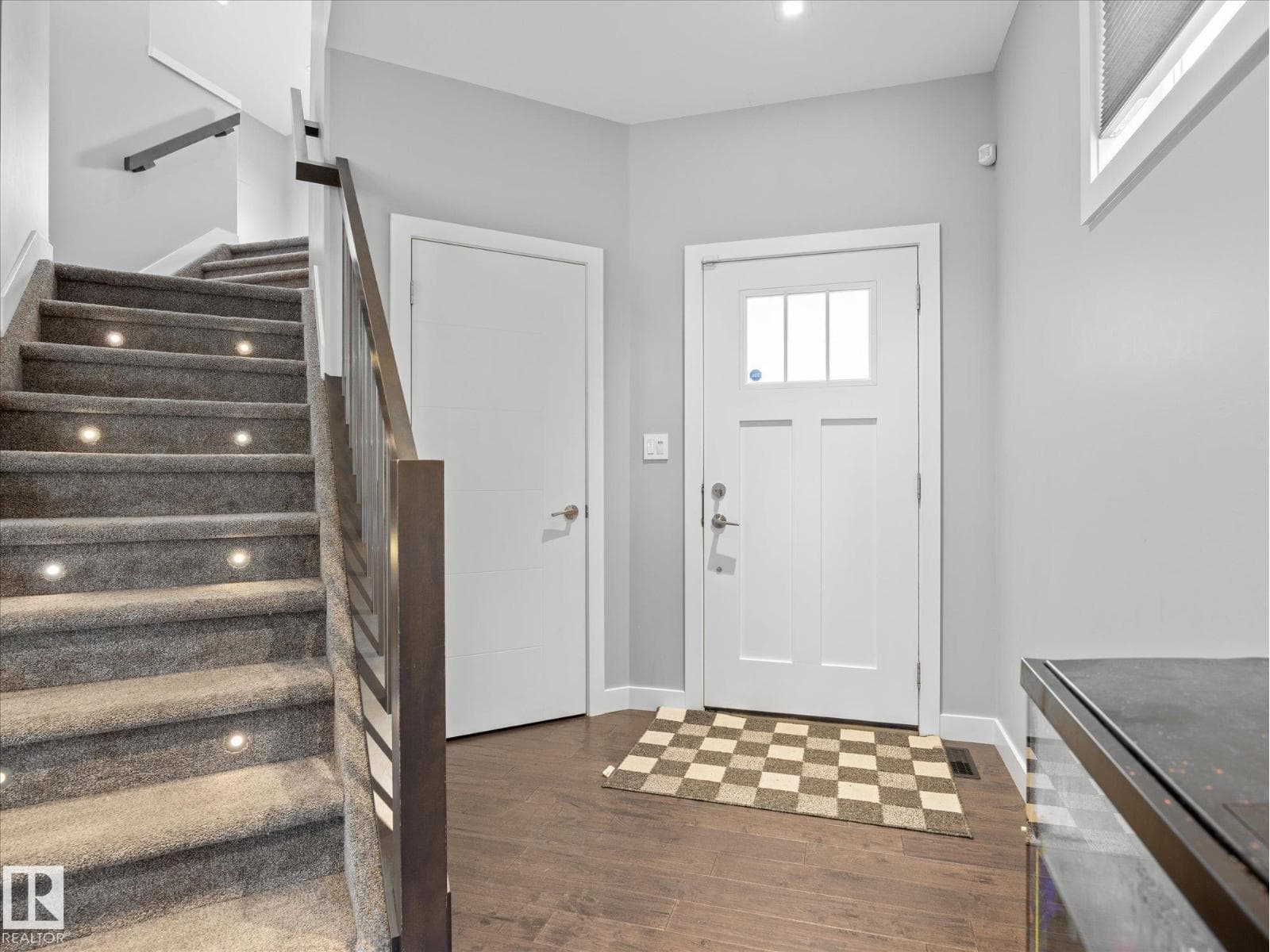 31 DILLWORTH CR — photo 2