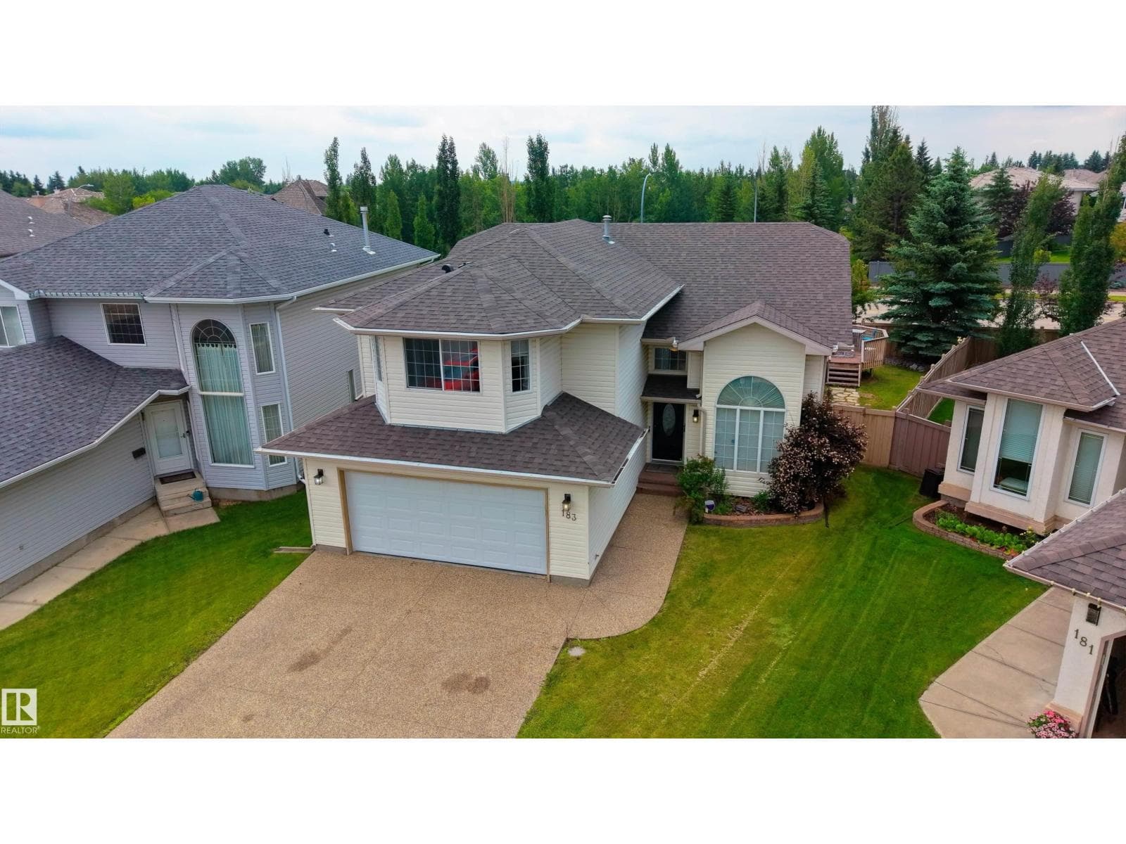 183 Dechene RD NW