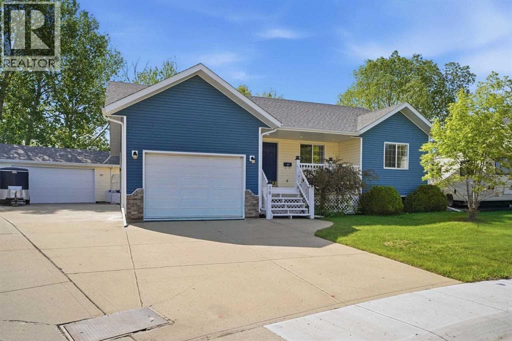 18 Osmond Close